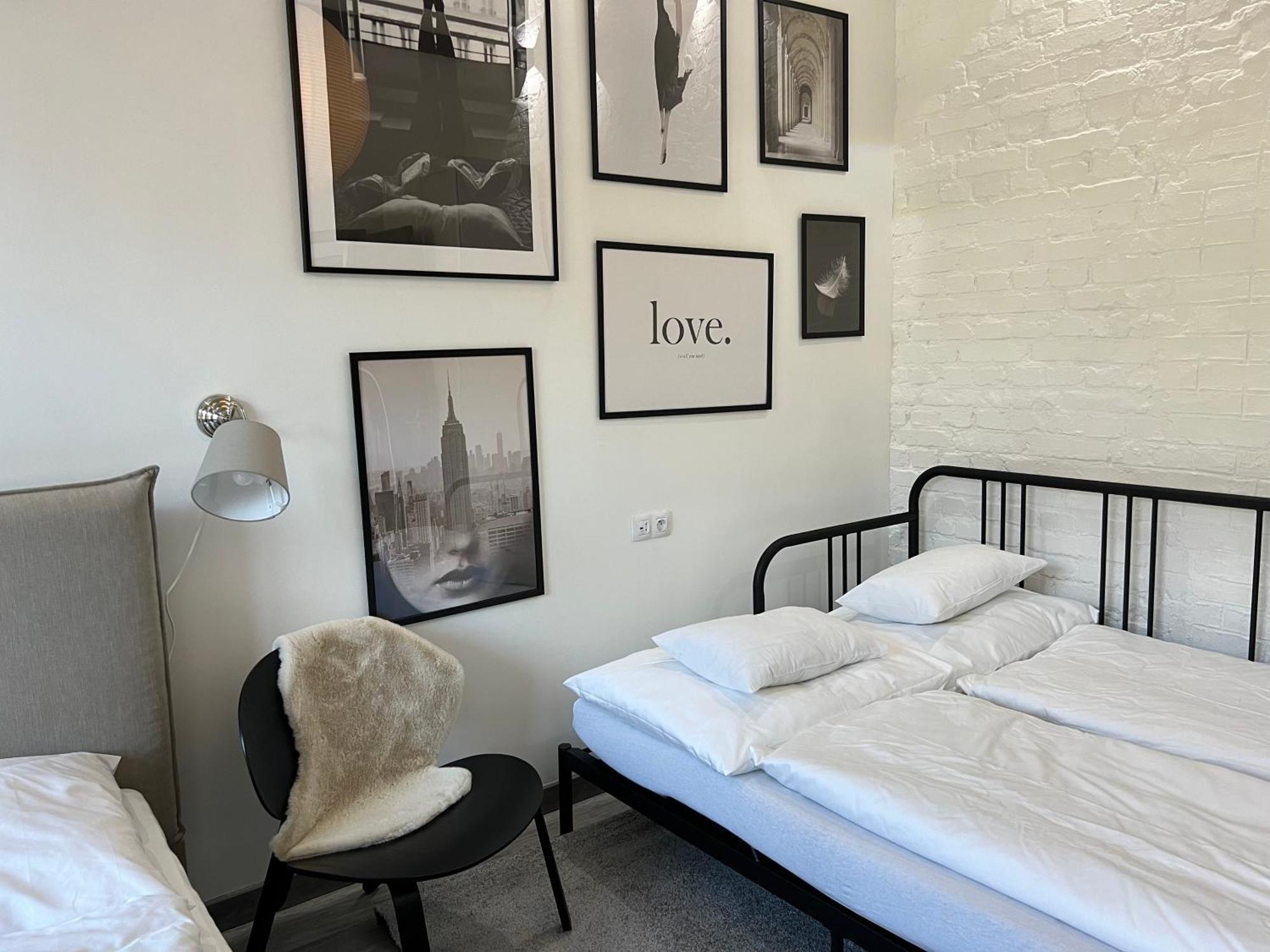 Great Living Apartments Карлови Вари Екстериор снимка